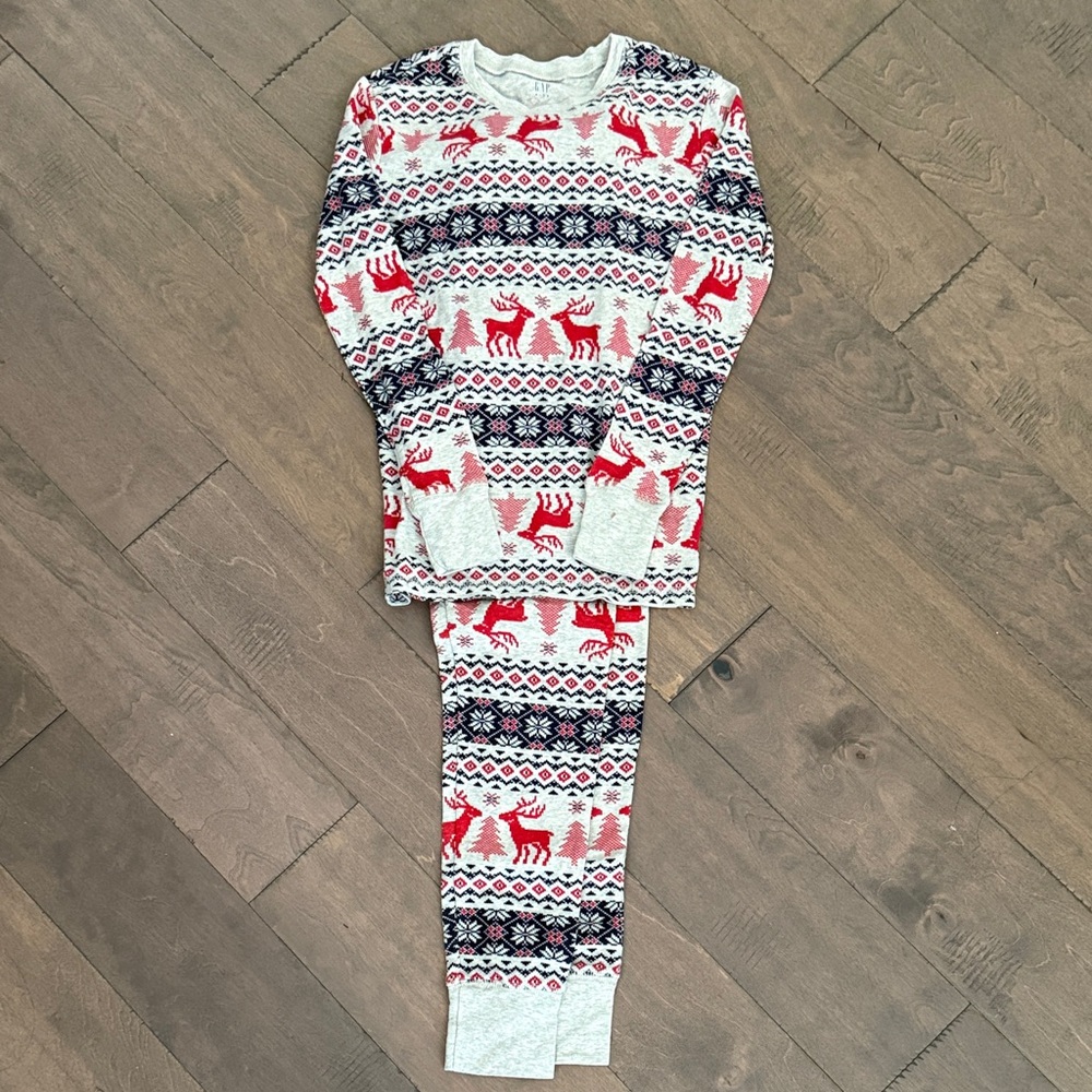 GAP Festive Reindeer Kids Pajama Set - Red, Gray, Navy Size 12